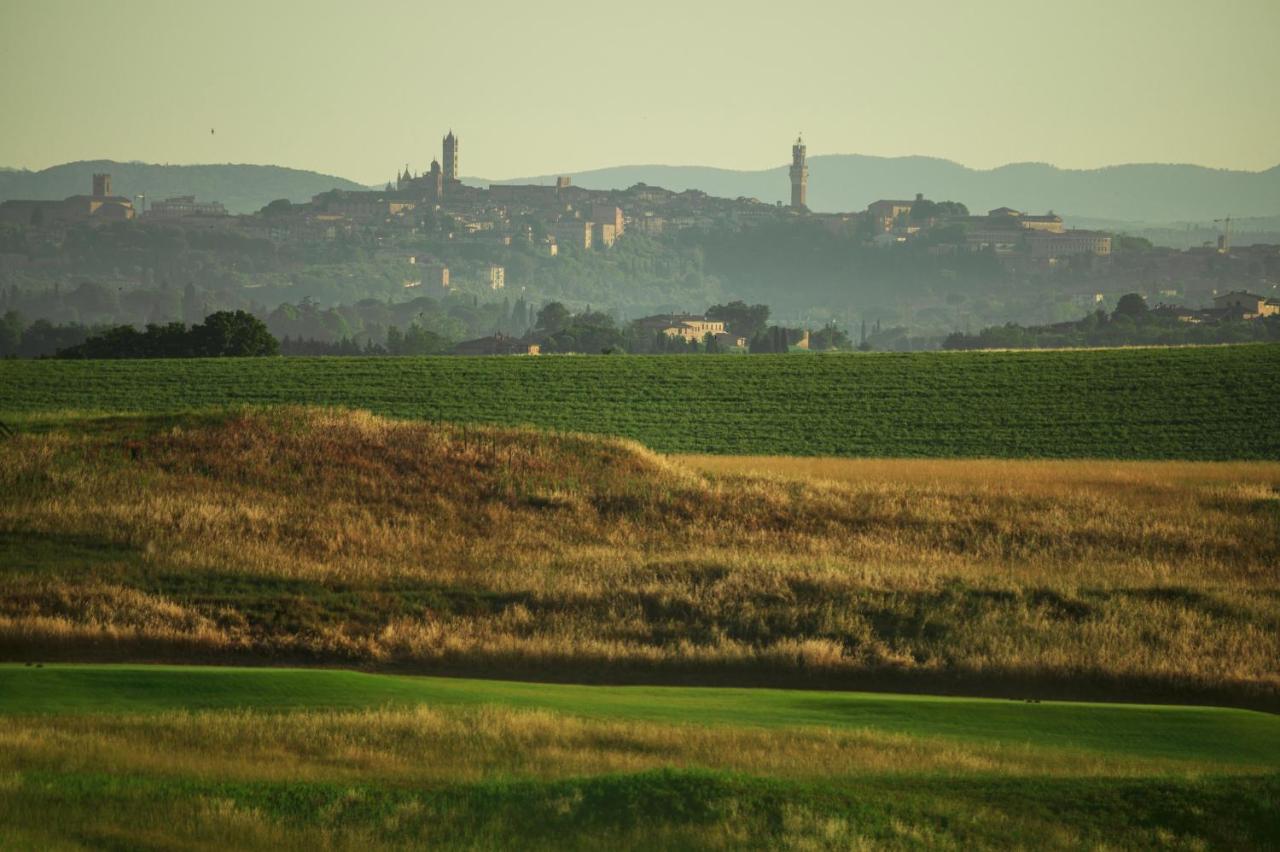 La Bagnaia Golf Resort Екстериор снимка