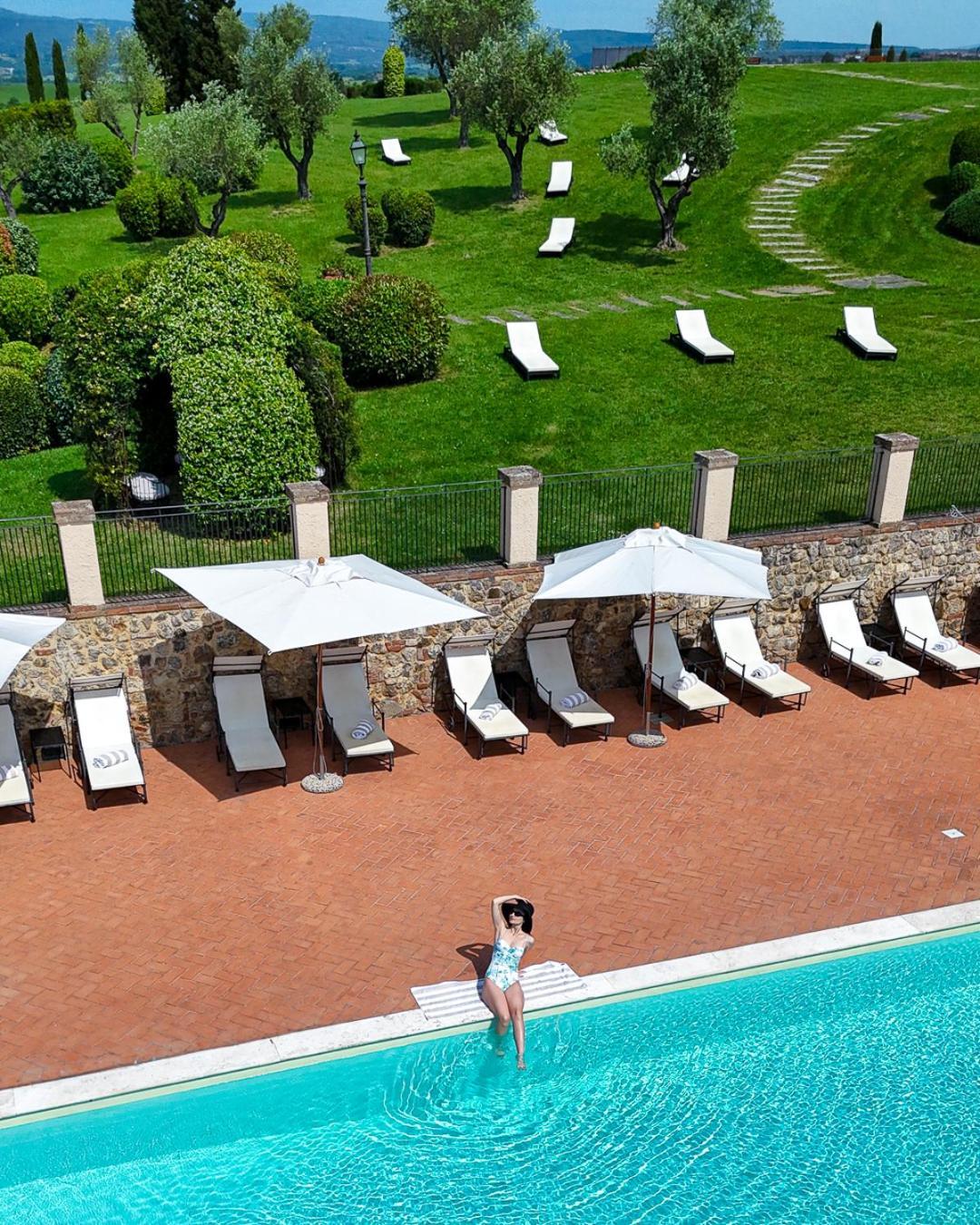 La Bagnaia Golf Resort Екстериор снимка