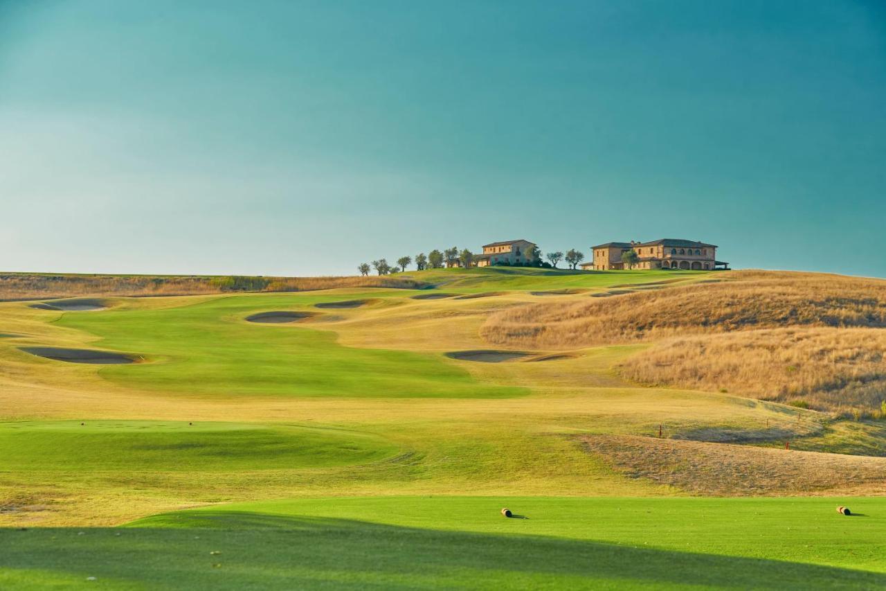 La Bagnaia Golf Resort Екстериор снимка