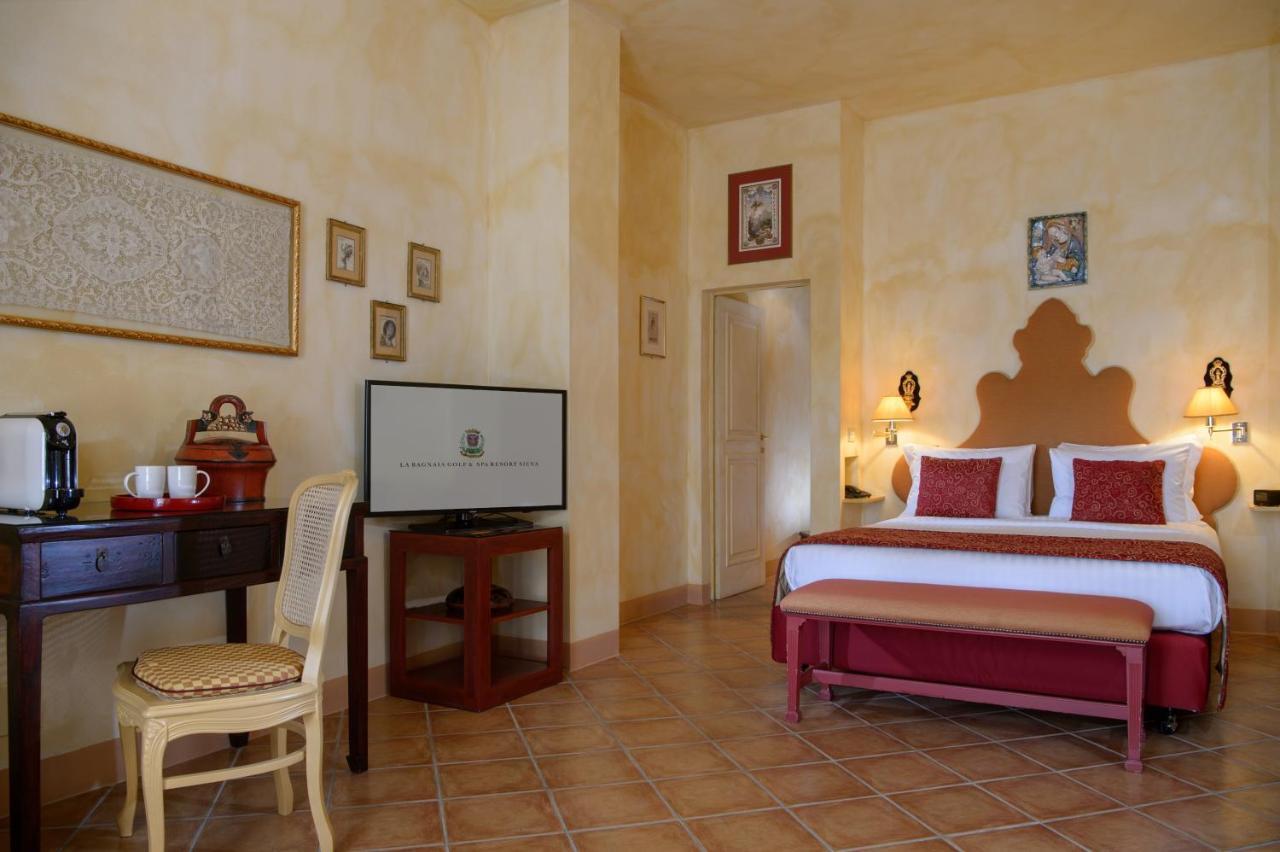 La Bagnaia Golf Resort Екстериор снимка